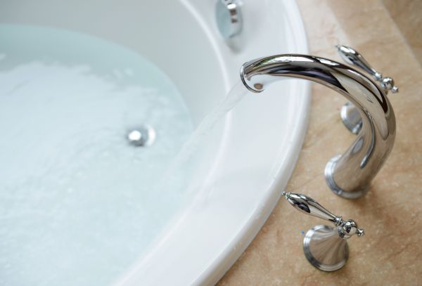 Tub Faucet Replacement in Woodbridge
